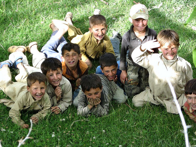 Day 2 – Innocent Smiles :: Trek to Rush Lake, Nagar valley - Pakistan - AasimNaseem.com
